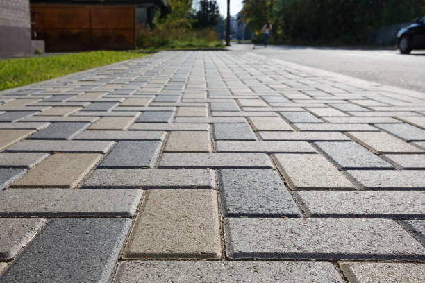 Best Driveway Paving Contractor  in Mission Hills, CA